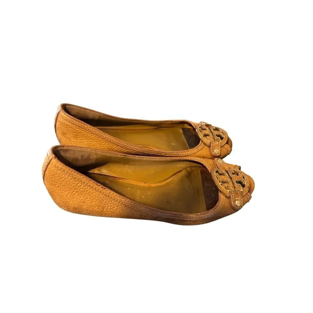 Tory Burch Amanda Open Toe Wedge pumps size 7.5 M